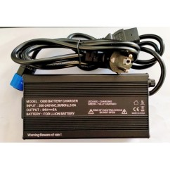 Chargeur pour scooter ou moto électrique 72V 5ah