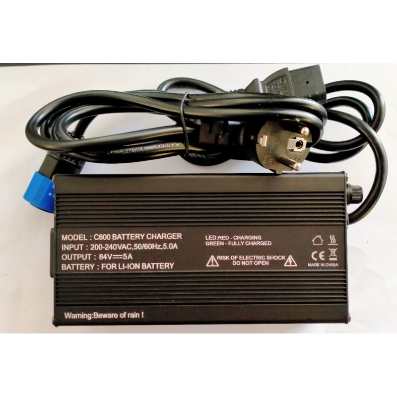 Chargeur pour scooter ou moto électrique 72V 5ah