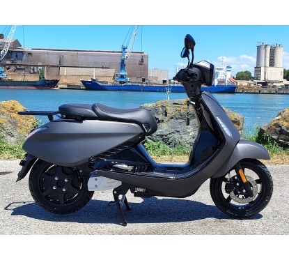 JORDON E-TORINO 50 électrique 3000W moteur Bosch jusqu'à 140 kms d'autonomie