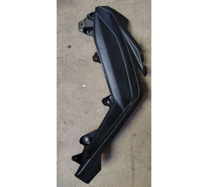 Bas de caisse inférieur gauche pour scooter JORDON MAX-T 50CC 