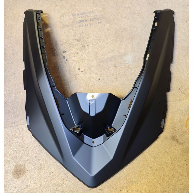 Carénage avant supérieur (au dessus du feu avant) pour scooter JORDON MAXT IV 50 OU 125CC