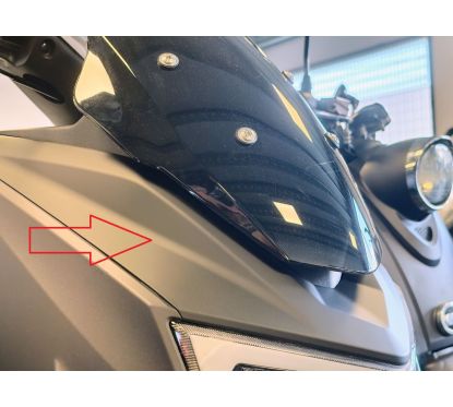 Carénage avant supérieur (au dessus du feu avant) pour scooter JORDON MAXT IV 50 OU 125CC